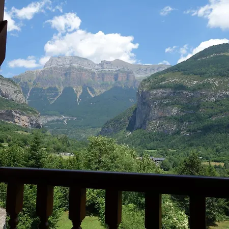 Abetos Hotel 3*