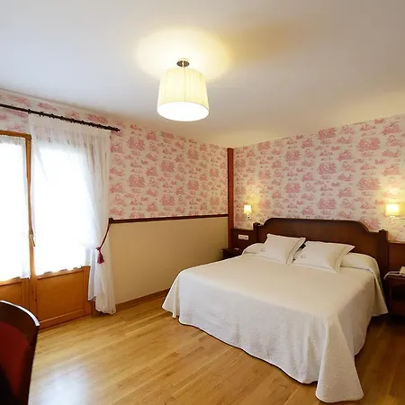 Hotel Abetos Torla